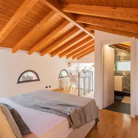 Apartment Vico Garden-203 By Rent Como