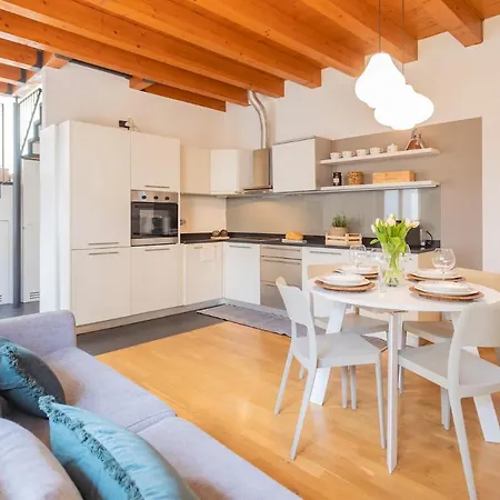 Apartment Vico Garden-203 By Rent Como