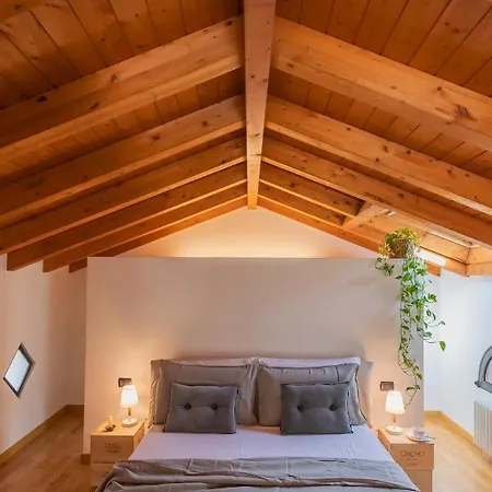 Apartment Vico Garden-203 By Rent Como