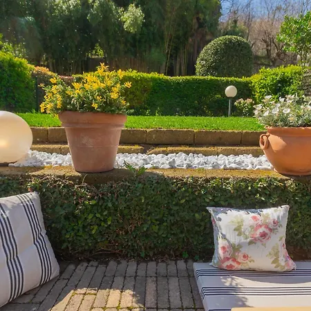 Apartment Vico Garden-203 By Rent Como