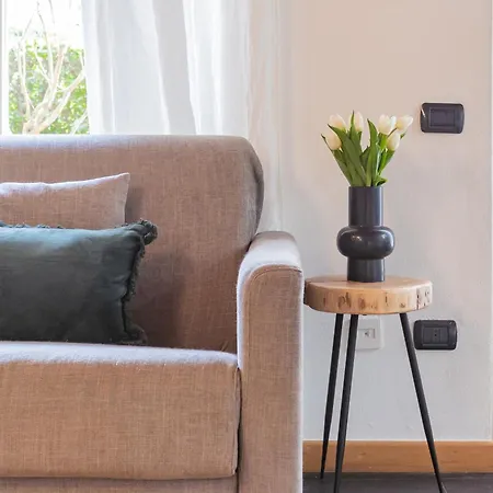 Vico Garden-203 By Rent * Como