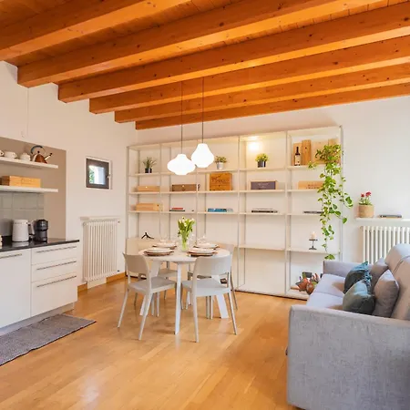 Vico Garden-203 By Rent * Como