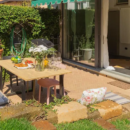 Vico Garden-203 By Rent * Como