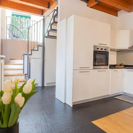 Vico Garden-203 By Rent Appartement Como