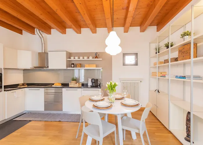 Vico Garden-203 By Rent *