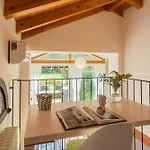 Apartment Vico Garden-203 By Rent Como