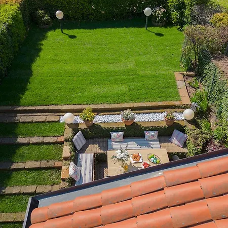 Vico Garden-203 By Rent * Como